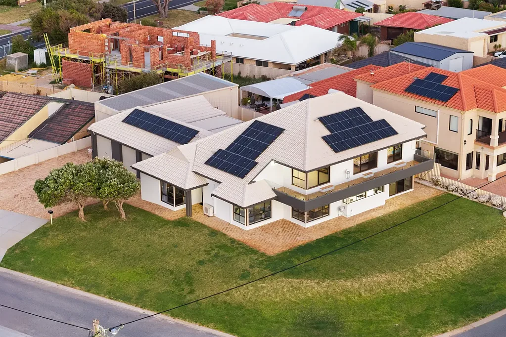 18 Warnbro Beach Road, Safety Bay, WA 6169