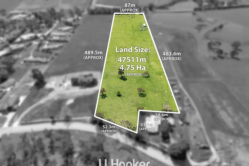 Narre Warren North A Rare 11.7-Acre Estate with Breathtaking Views & an Extraordinary Vision