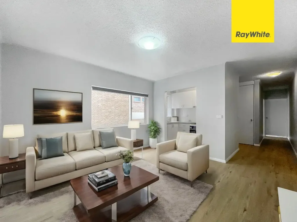 Recently  Renovated Two Bedroom Unit
