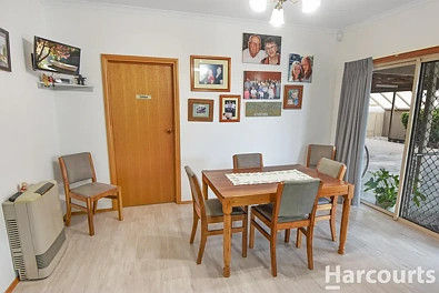 14 Fraser Drive, Horsham, VIC 3400, 3 Bedrooms, 2 Bathrooms, House