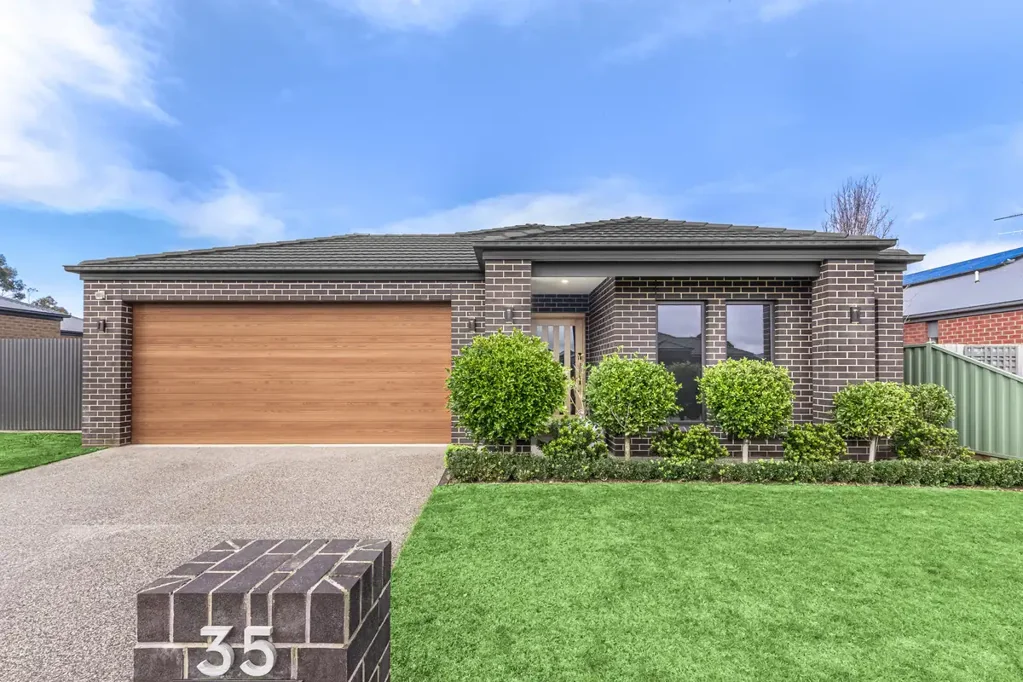 35 Channing Drive, Koroit, VIC 3282