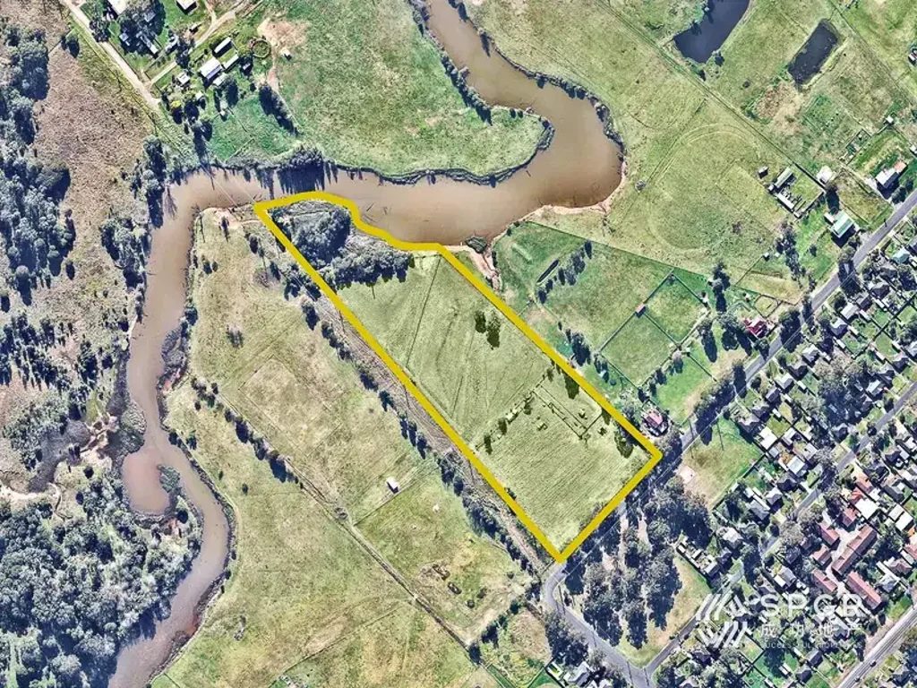 South Windsor  Landbank or Live the Rural Dream – 3.03ha of Level Grazing Land