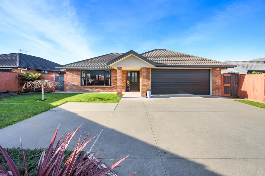 13 Lorenzo Place, Kelvin Grove, Palmerston North City, Manawatu-Wanganui