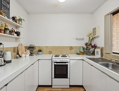 4/3-7 Abbotsford Street, West Leederville, Perth CBD, 2 rūma, 1 rūma horoi, Apartment