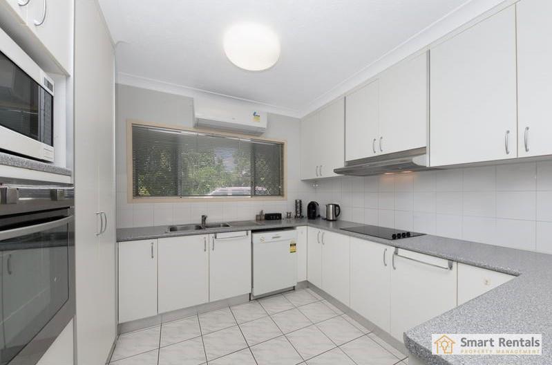 UNIT 2 8 REGENT ST, HYDE PARK QLD 4812, 0 habitaciones, 0 baños, Unit