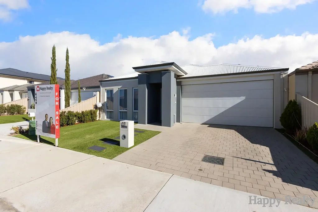 10 Tramore Tarn, Canning Vale, WA 6155