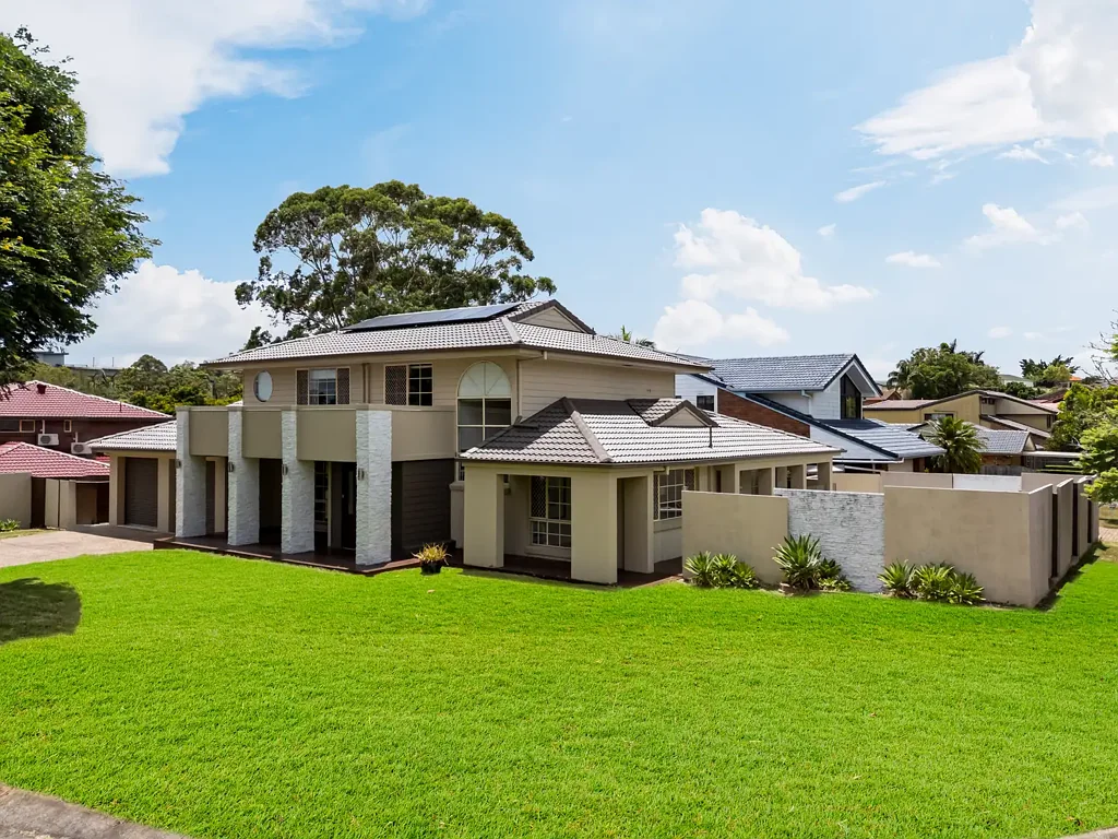 18 Eisenhower Street, Stretton, QLD 4116