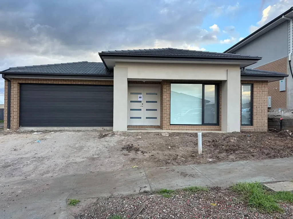 Brand-New Carlisle Home – Spacious Family Living with Premium Features
!!!