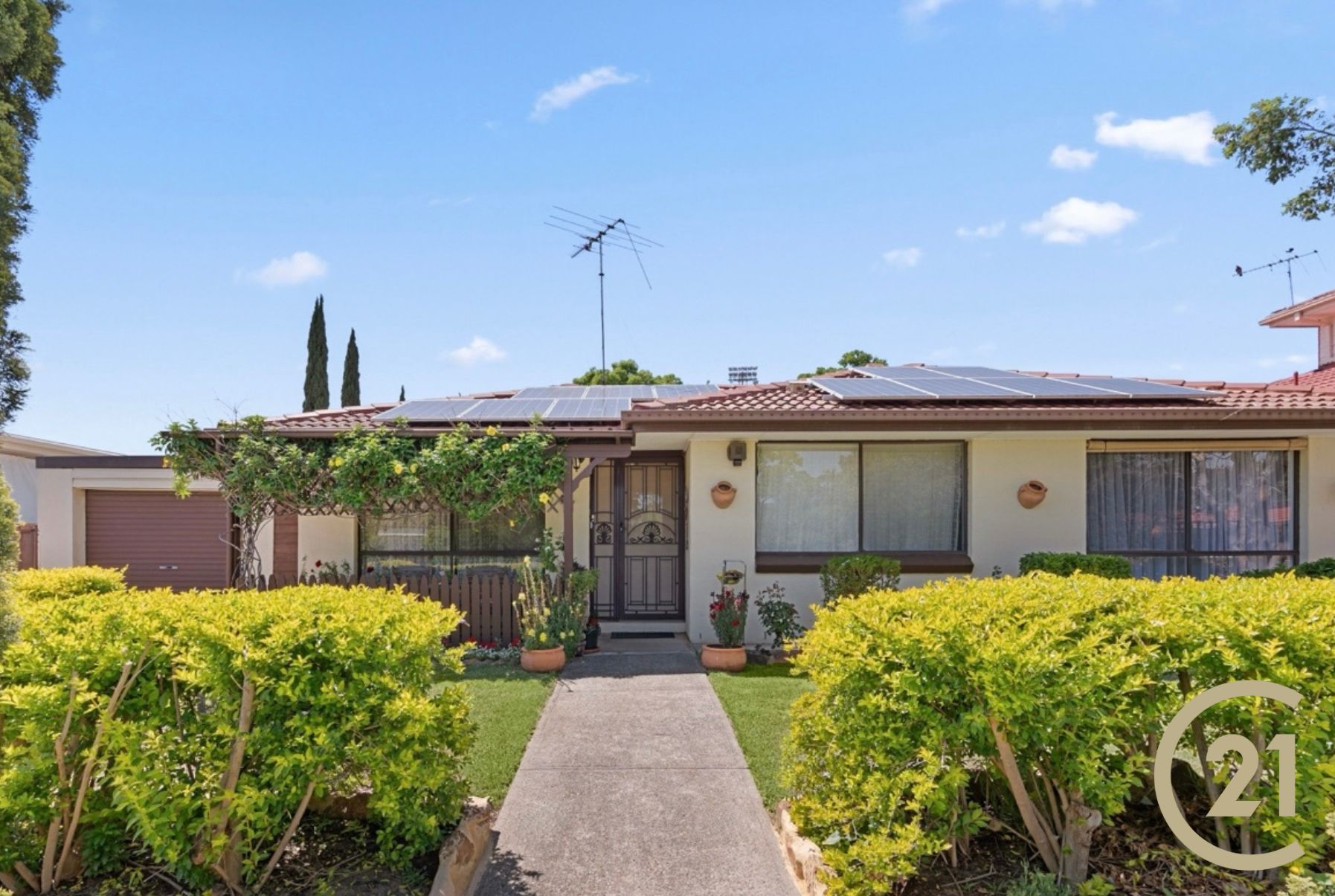 38 COONAWARRA ST, EDENSOR PARK NSW 2176, 0 chambres, 0 salles de bain, House