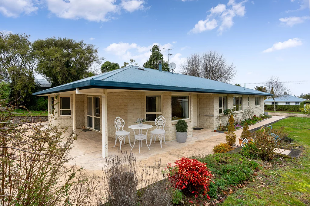 Masterton 3chambre A Lovingly Cared For Home Ready for New Owners