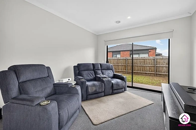 लिविंग रूम - 26 Smilax St, Wallan, VIC 3756