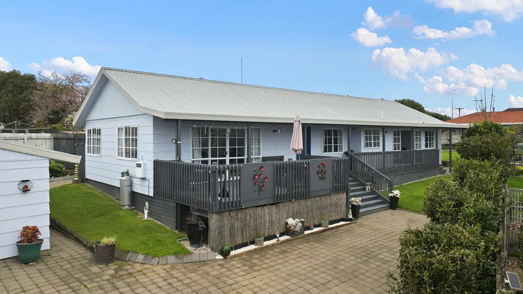 Nawton 5બેડરૂમ Refurbished Family Haven