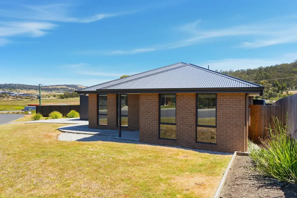 Clarendon Vale 3部屋 Ideal first home or investment just 20-minutes from Hobart CBD