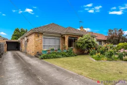 76 McMahon Road, Reservoir