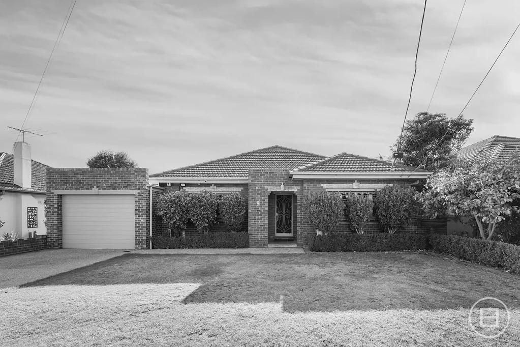 9 Wickham Grove, Strathmore, VIC 3041