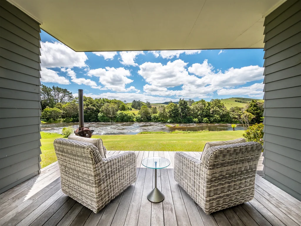 Paihia 3房  REDUCED: Unique, Private Enchanting River Retreat