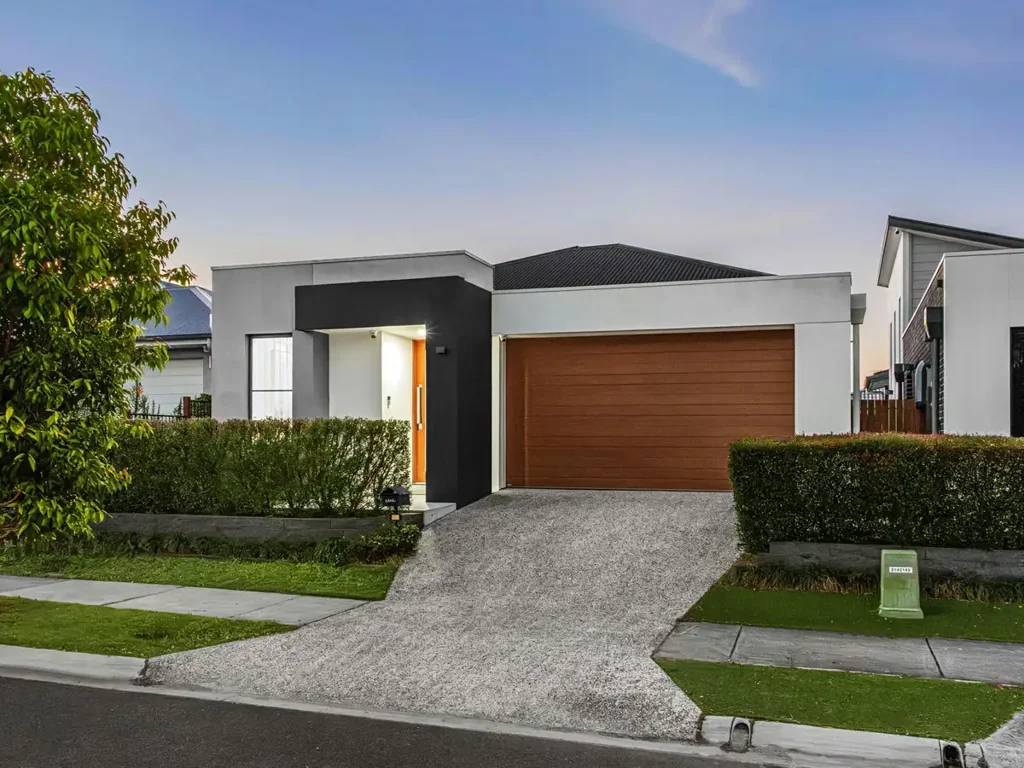 25 Livingstone Street, Logan Reserve, QLD 4133