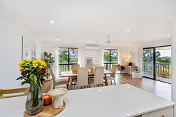 14 Tara Vista Boulevard, Highland Park