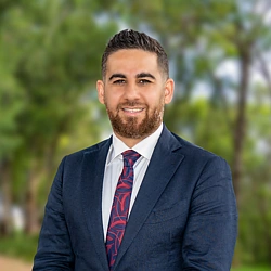 Sezer Yunus