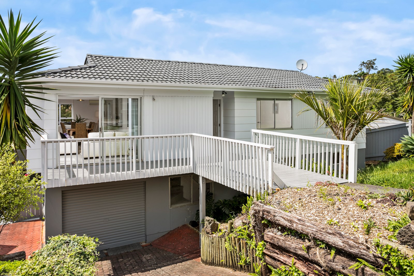 683 Beach Road, Rothesay Bay, Auckland - North Shore, 4房, 2浴