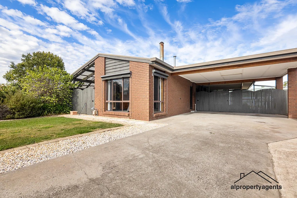 11 Colla Court, Horsham, VIC 3400