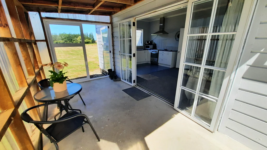 Milton 3房  Re-Vamped and Ready to go!