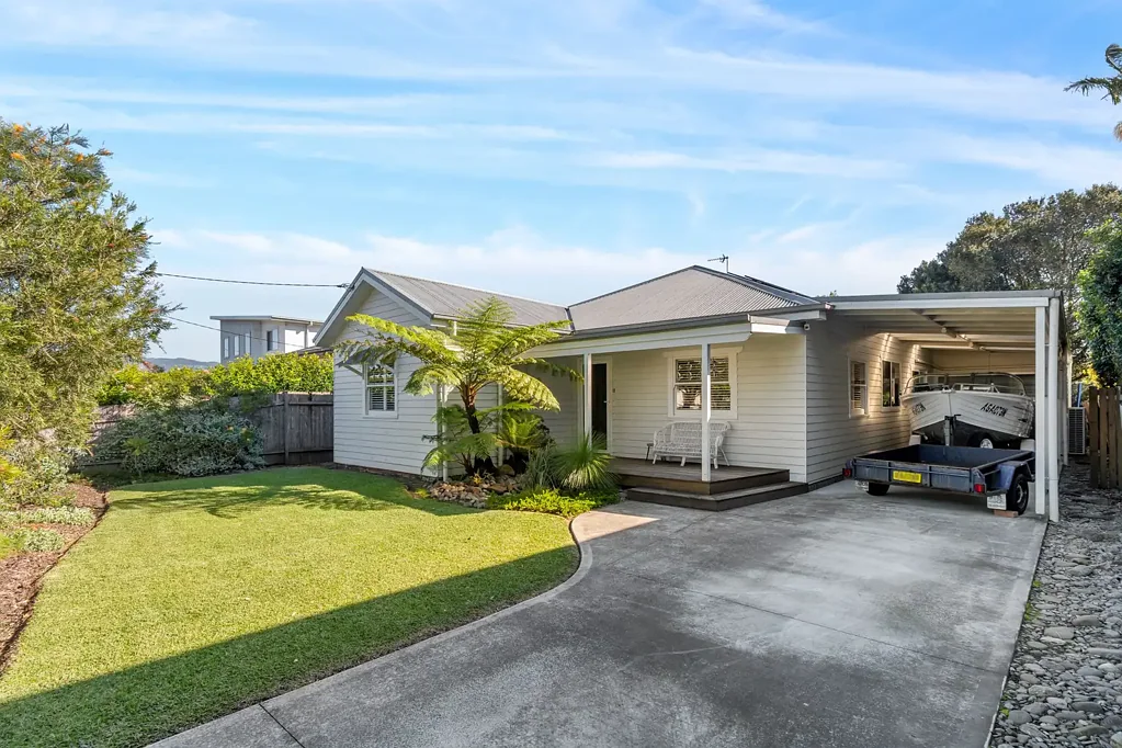 15 Boonerah Street, Albion Park Rail, NSW 2527