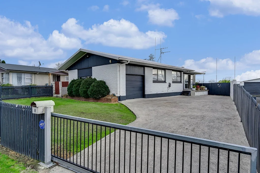 8 Margaret Place, Deanwell, Hamilton, Waikato
