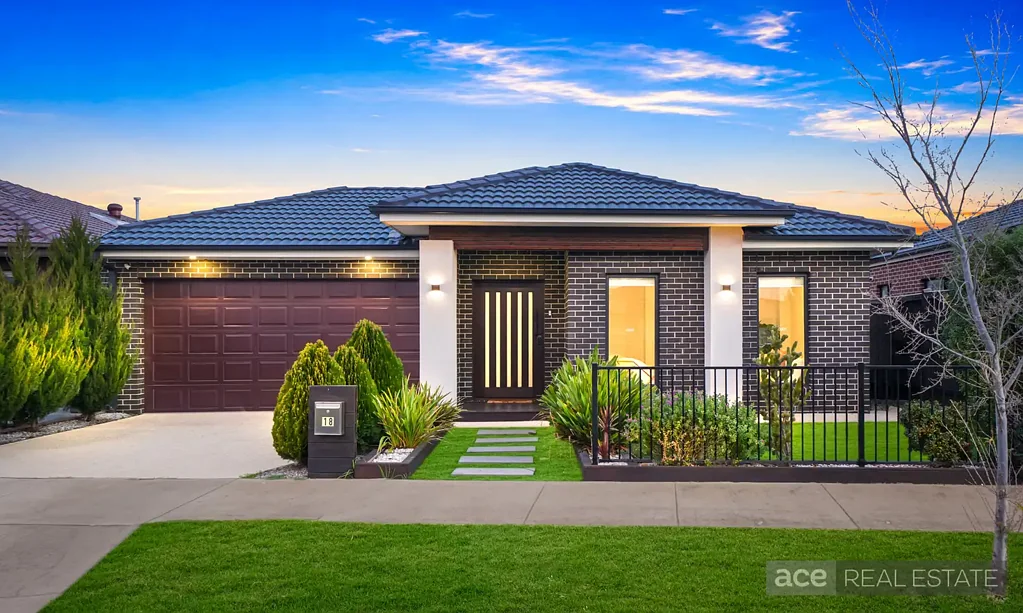 Wyndham Vale 4 Slaapkamer Cutting-Edge Luxury in Savana Estate, Wyndham Vale