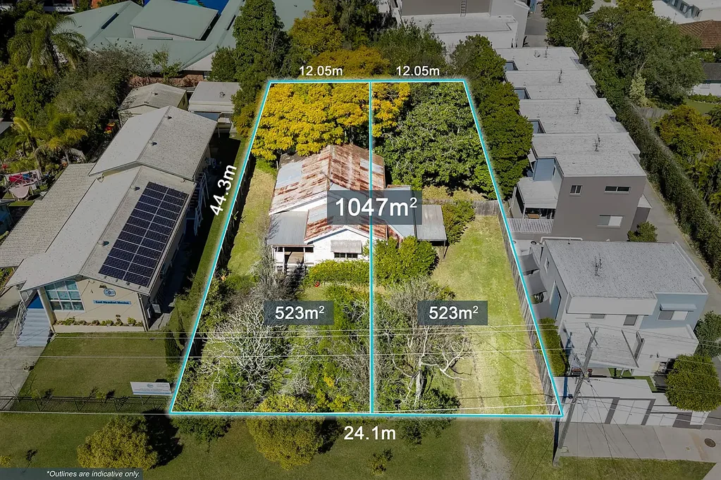 Keperra 2房 罕见的开发机会 - 1,047平方米山顶土地，无拆除限制 Rare Development Opportunity - 1,047sqm of hilltop land with No Demolition Control