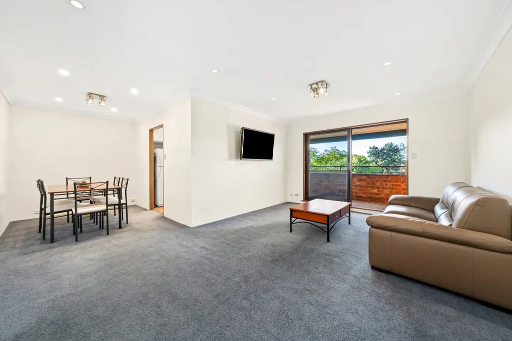 14/321 Windsor Road, Baulkham Hills, NSW 2153