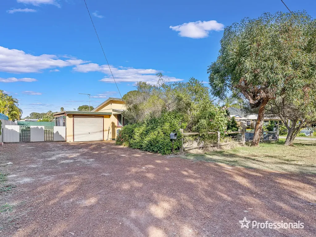 1 Broun Road, Coodanup, WA 6210