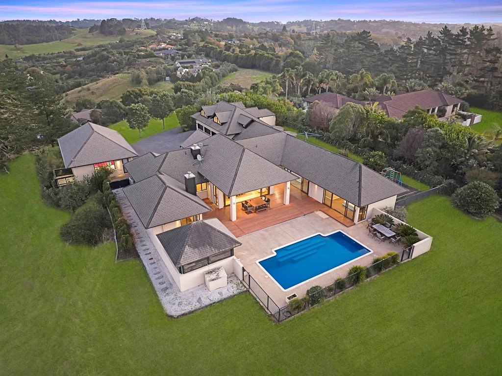 Redvale 5Zimmer The Art of Living Above It All