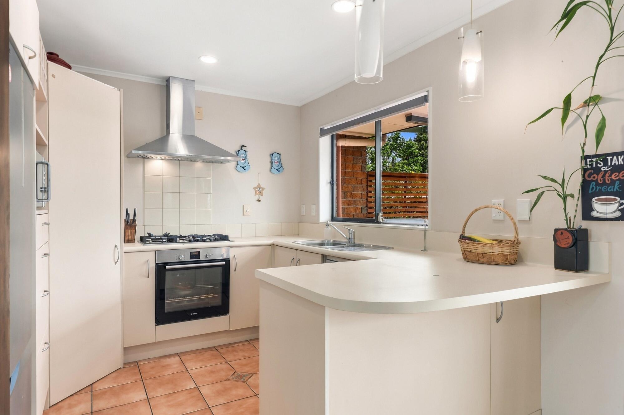 4 Anton Place, Takanini, photo 4