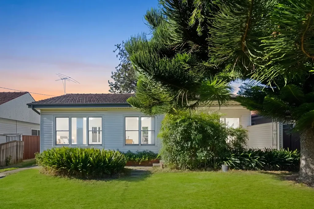 Wiley Park 4Zimmer Well maintained family home in convenient locale