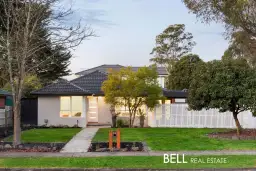 122 Esther Crescent, Mooroolbark