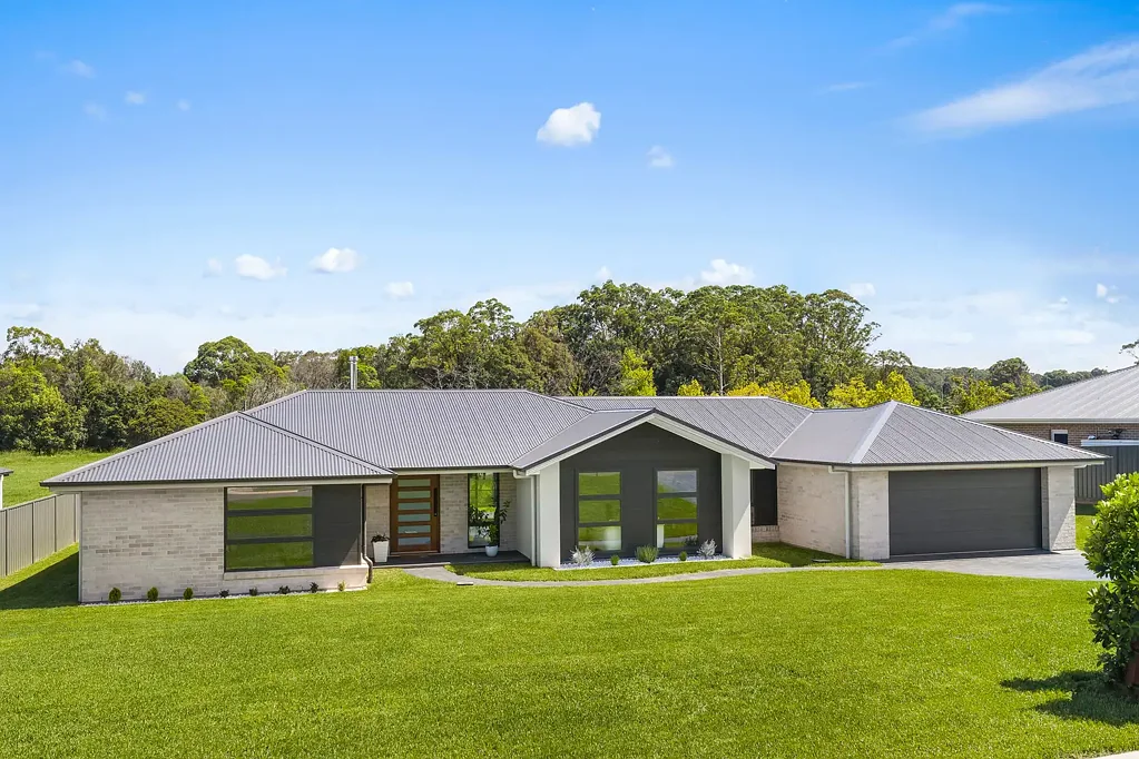 Meroo Meadow 4침실 Stylish large new home on large block with bush setting