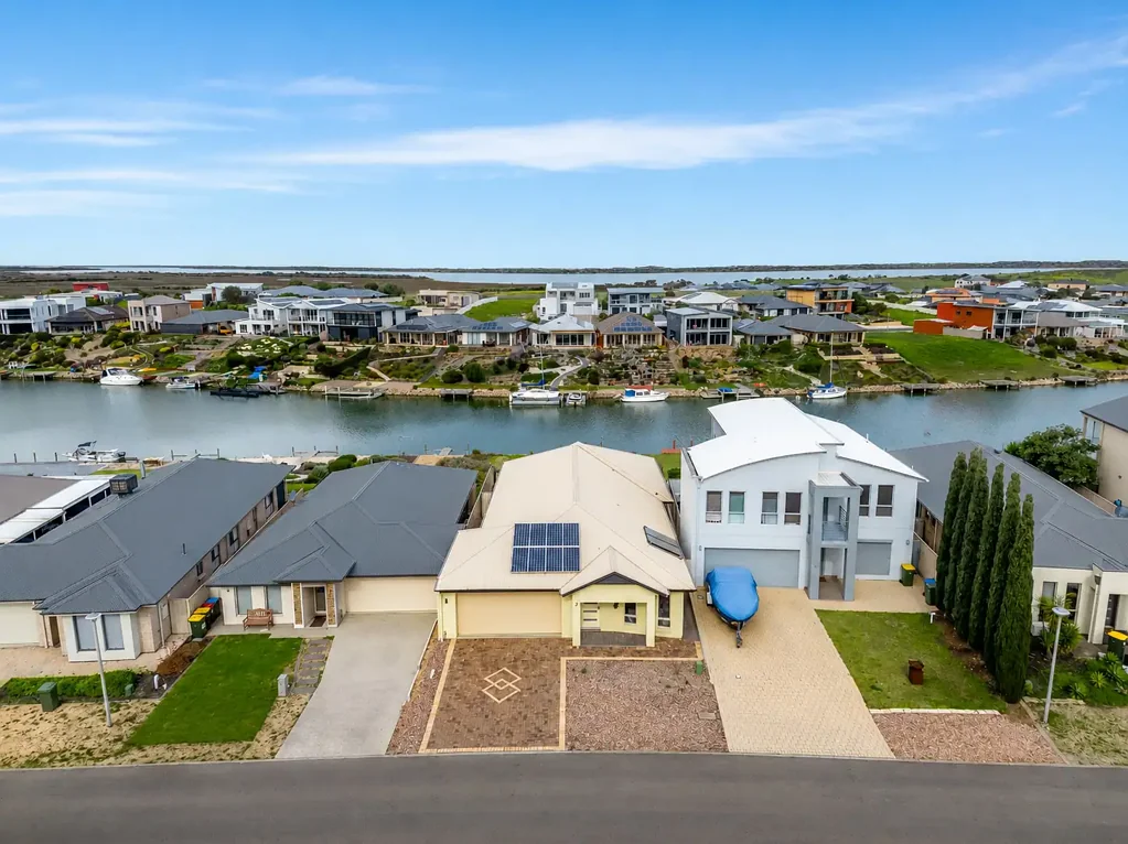 Hindmarsh Island 3غرفة نوم Waterfront Living with Lagoon & Birdlife Sanctuary Views