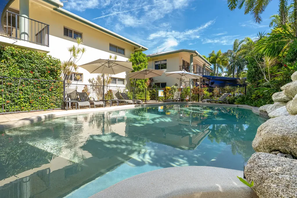 Wongaling Beach 2 Bedroom Dual Key, Immaculate Resort with On-Site Managers !