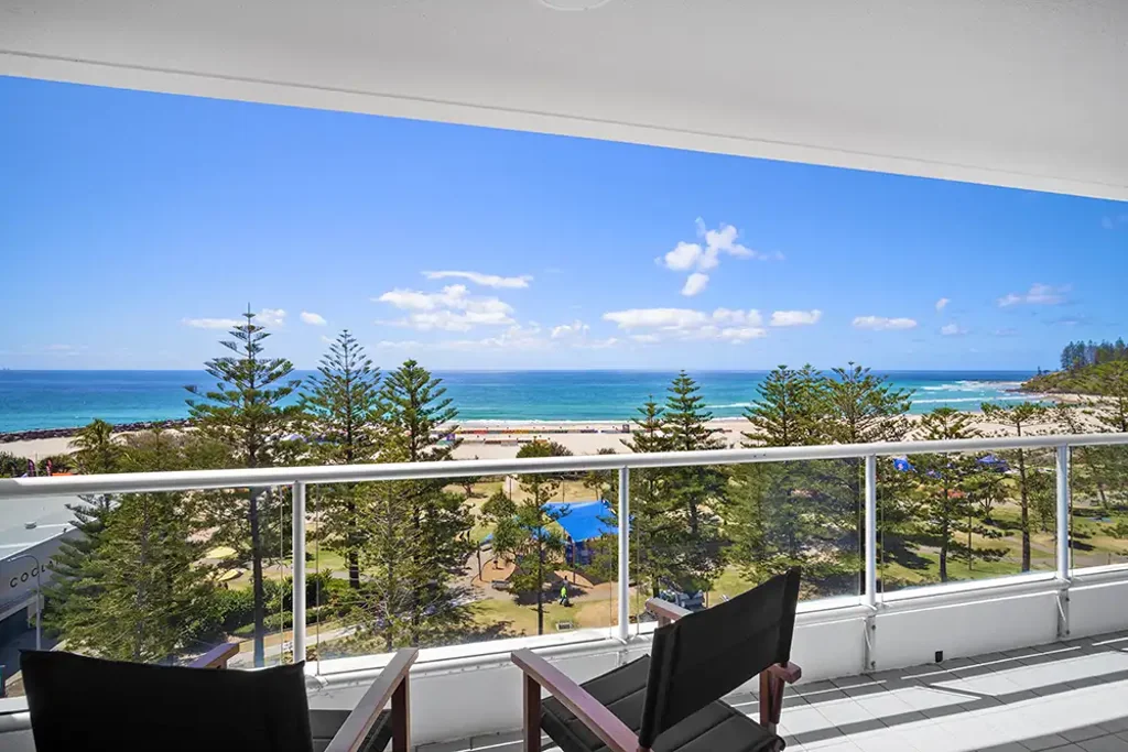 Coolangatta 2ਬੈੱਡਰੂਮ Highly Sought-After “D Style” Apartment – Points North, Coolangatta