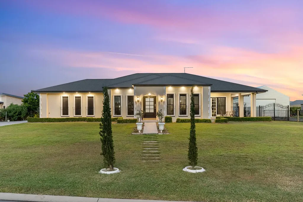 19A Riverside Drive, Parkhurst, QLD 4702