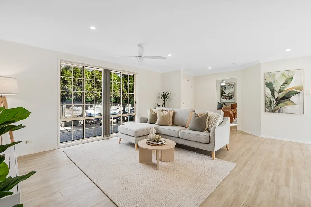 2/7 Dakara Avenue, Erina, NSW 2250