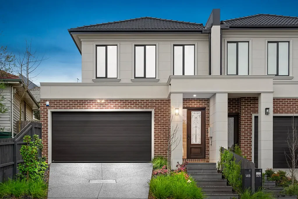 Templestowe Lower 4ਬੈੱਡਰੂਮ Modern Four-Bedroom Townhouse with Luxury Finishes and Flexible Living