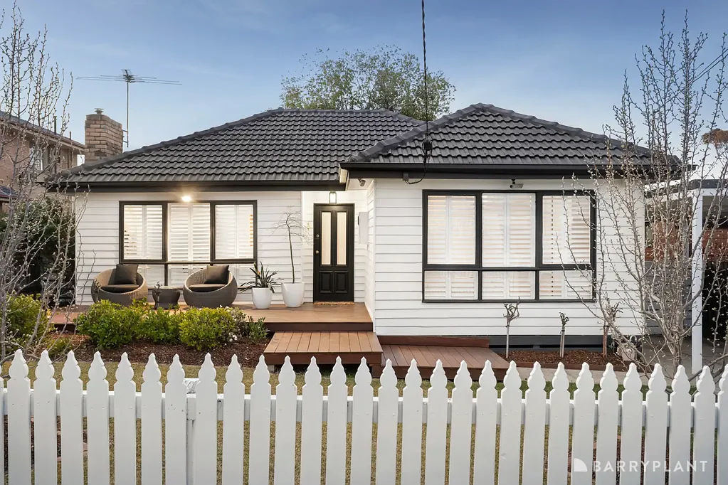 Bundoora 3ਬੈੱਡਰੂਮ Charming Weatherboard in a Prime Bundoora Location