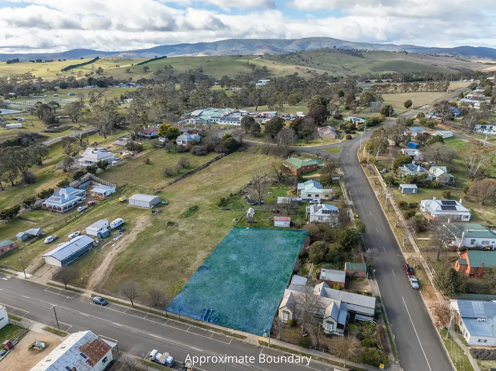 Omeo Generous Commercial Land on Day Av