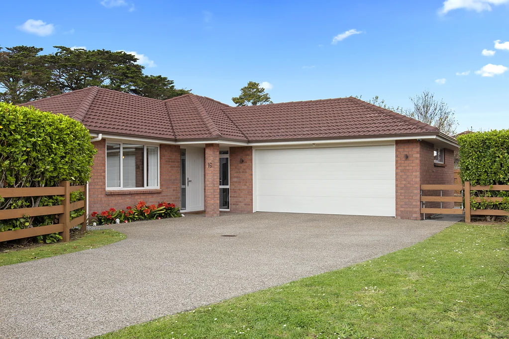 16 Searle Drive, Patumahoe, Franklin, Auckland