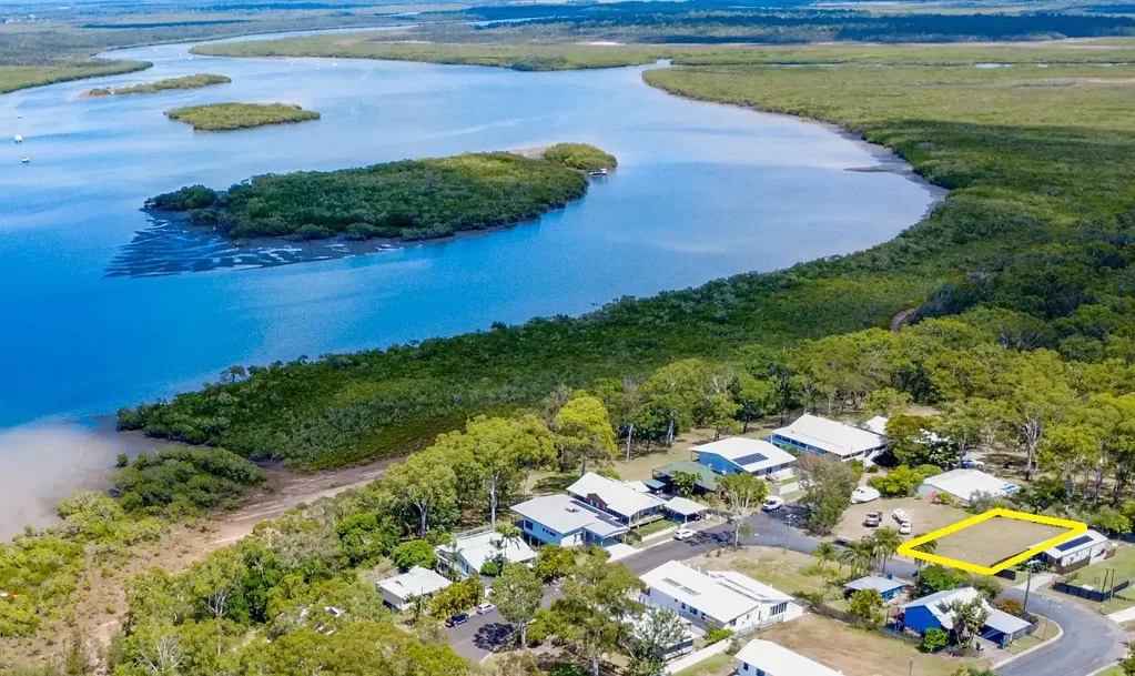 River Heads  Mary River Views