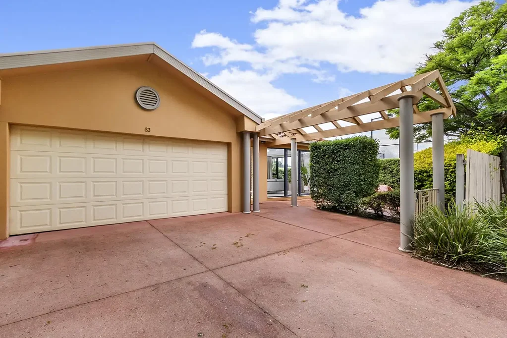 Lyneham 3房  A life in balance at the sanctuary