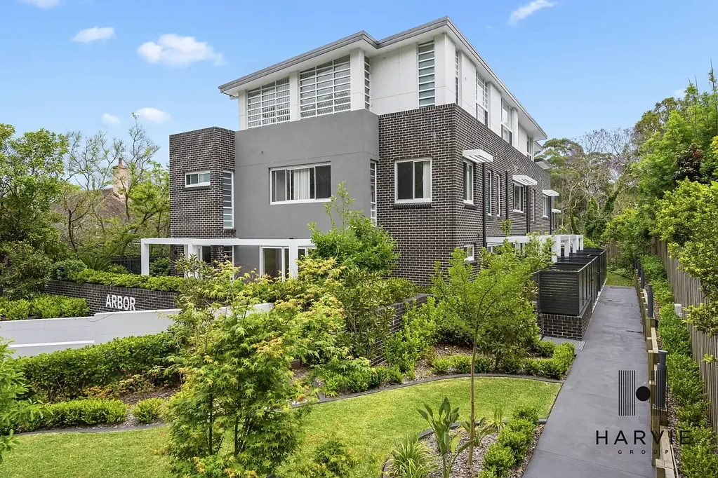 Pymble 3બેડરૂમ Luxury Townhome in Prestigious Pymble