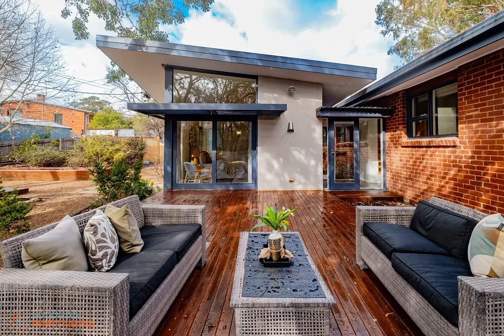 Lyneham 4ਬੈੱਡਰੂਮ Spacious Family Sanctuary